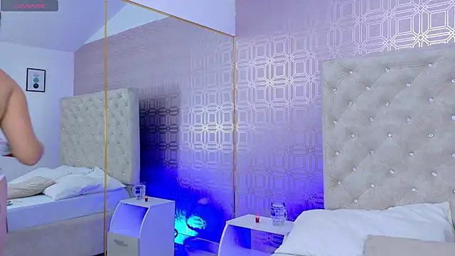 Snapshot of Celeste_Ackerman chatting on 10-10-25, 03:27 Celeste Ackerman online show from 10-10-25, 03:27