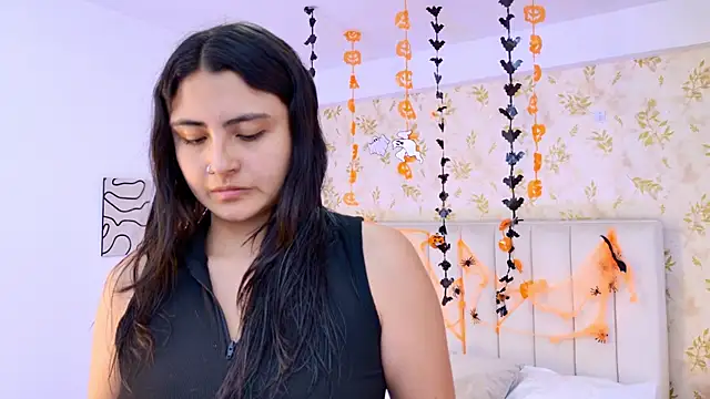 Snapshot of Celeste_Ackerman chatting on 10-23-25, 08:07 Celeste Ackerman online show from 10-23-25, 08:07