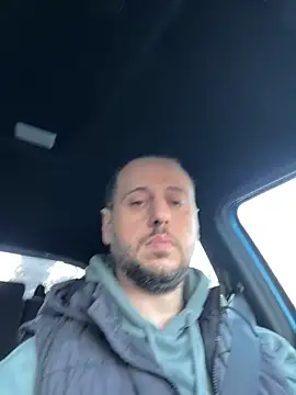 Snapshot of paleron34 chatting on 03-10-26, 06:18 paleron34 online show from 03-10-26, 06:18