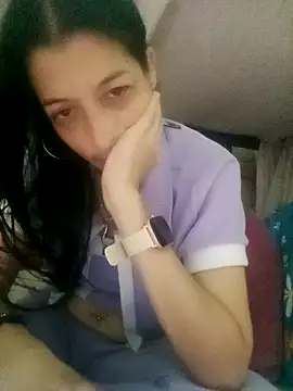 Snapshot of ShaunaDream chatting on 11-02-25, 11:51 ShaunaDream online show from 11-02-25, 11:51