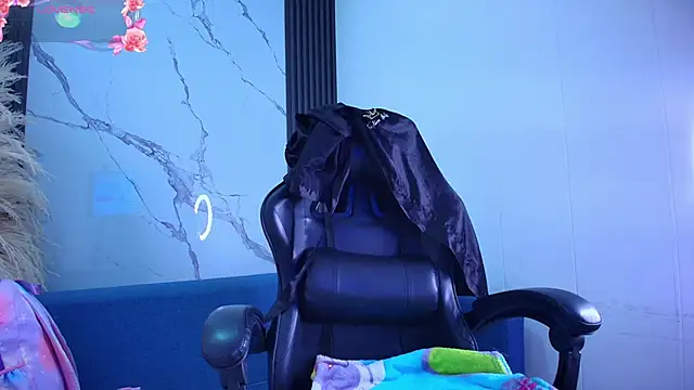 Snapshot of ShaunaDream chatting on 01-15-26, 04:28 ShaunaDream online show from 01-15-26, 04:28