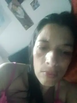 Snapshot of ShaunaDream chatting on 01-18-26, 12:25 ShaunaDream online show from 01-18-26, 12:25