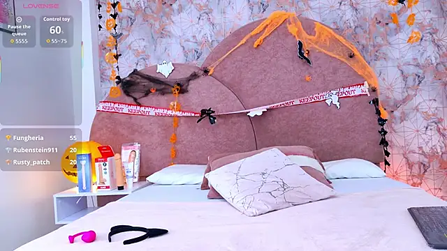 Samanta Isel online show from 10-26-25, 03:56