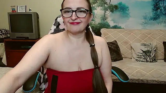 Snapshot of MermaidCurves chatting on 10-23-25, 09:13 MermaidCurves online show from 10-23-25, 09:13