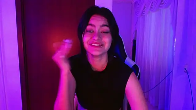 Sofia Tanaka online show from 09-12-25, 12:16