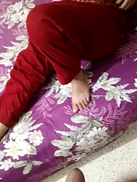 Snapshot of Holy_Sex_International chatting on 09-29-25, 03:28 Holy Sex International online show from 09-29-25, 03:28