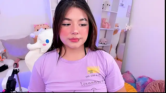 Snapshot of dolce_antonellaa chatting on 10-16-25, 12:33 dolce antonellaa online show from 10-16-25, 12:33