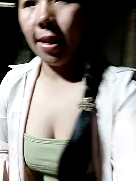 quynhkoolbae online show from 09-27-25, 11:26