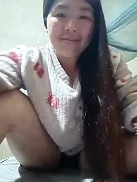 quynhkoolbae online show from 04-25-26, 01:08