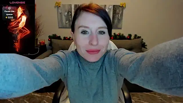 Snapshot of Betty_Jone chatting on 01-12-26, 06:40 Betty Jone online show from 01-12-26, 06:40