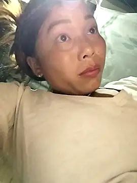 Annaacutee online show from 10-03-25, 12:46