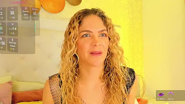 Velora   online show from 12-18-25, 03:45