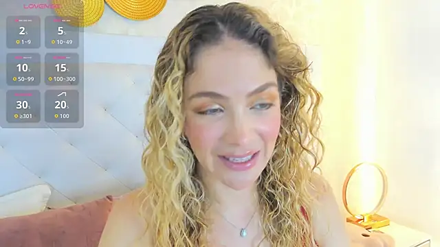 Velora   online show from 12-21-25, 03:35