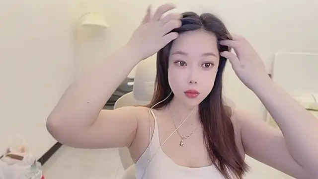 Snapshot of Maymay_ chatting on 11-11-25, 02:39 Maymay online show from 11-11-25, 02:39