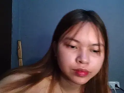 Snapshot of nanagrl chatting on 09-19-25, 04:40 nanagrl online show from 09-19-25, 04:40