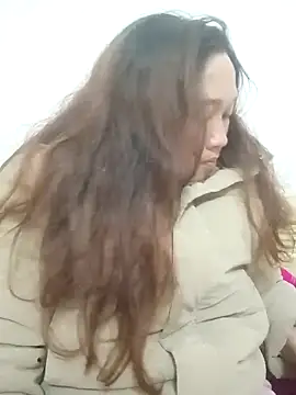 miumiu 00 online show from 02-05-26, 12:10