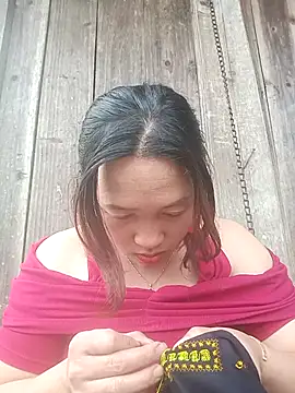 miumiu 00 online show from 02-11-26, 03:55