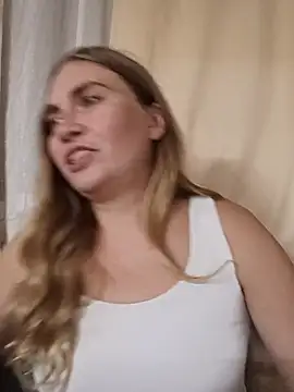 KisaVixen online show from 09-11-25, 05:57