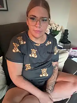 MysteriousMylaX online show from 10-08-25, 07:28