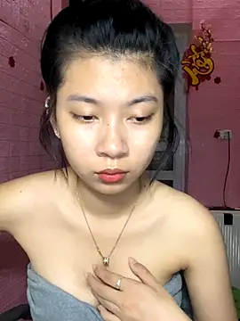 Snapshot of Phthao chatting on 09-18-25, 02:41 Phthao online show from 09-18-25, 02:41