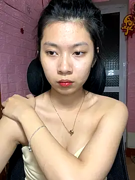 Snapshot of Phthao chatting on 10-22-25, 02:17 Phthao online show from 10-22-25, 02:17