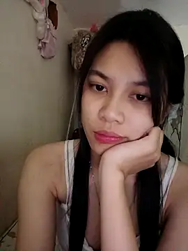 Snapshot of Katanh chatting on 10-24-25, 01:18 Katanh online show from 10-24-25, 01:18