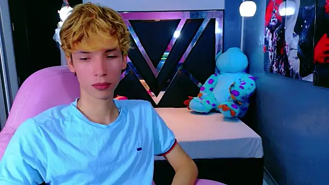 park jimin1 online show from 11-05-25, 12:05