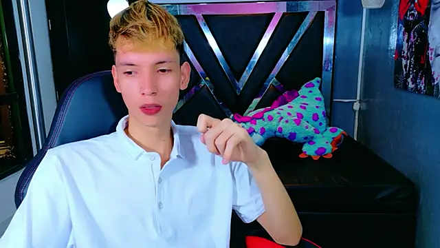 park jimin1 online show from 11-27-25, 12:07