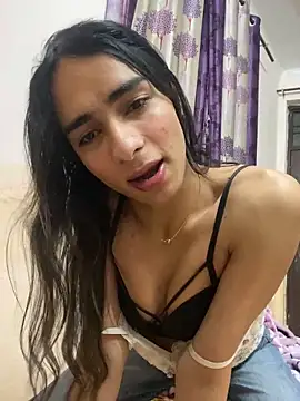 Snapshot of kaylee_demm chatting on 02-05-26, 07:18 kaylee demm online show from 02-05-26, 07:18