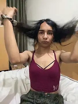 Snapshot of kaylee_demm chatting on 03-16-26, 01:48 kaylee demm online show from 03-16-26, 01:48