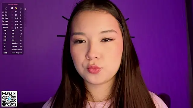 AlberthaEscue online show from 11-09-25, 04:11