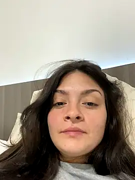 Snapshot of Danielaeliana chatting on 09-28-25, 05:02 Danielaeliana online show from 09-28-25, 05:02