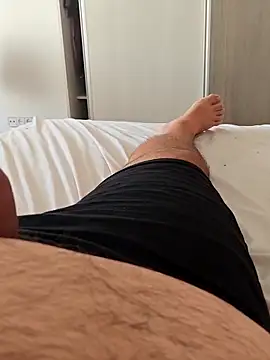 Snapshot of t-dog26 chatting on 09-14-25, 12:15 t-dog26 online show from 09-14-25, 12:15