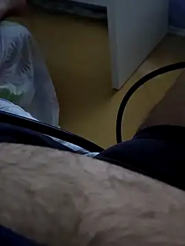 Snapshot of t-dog26 chatting on 09-27-25, 03:00 t-dog26 online show from 09-27-25, 03:00