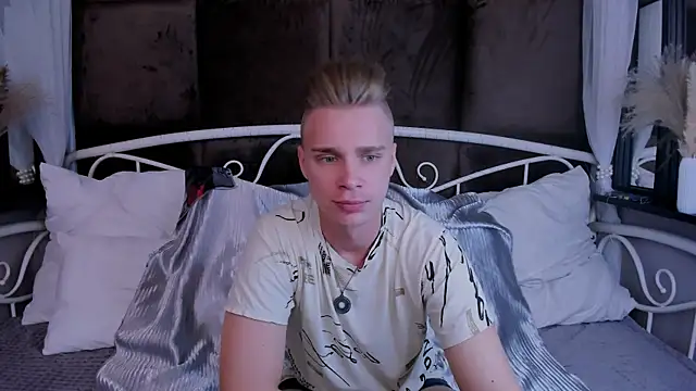 LawrenceMiles online show from 09-16-25, 11:00