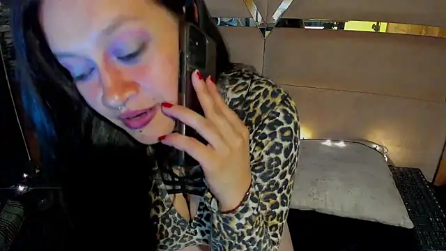 Morana  Hot online show from 11-08-25, 04:56