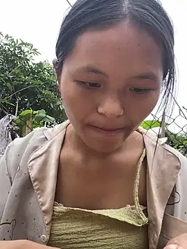 milo bae online show from 12-23-25, 01:25