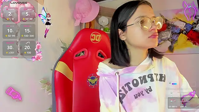 Lana Dreams  online show from 09-27-25, 04:06