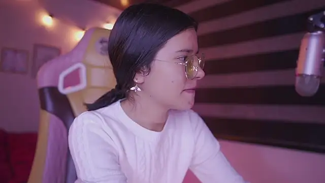 Lana Dreams  online show from 11-08-25, 01:17