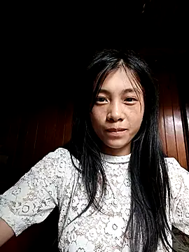 EmLy02 online show from 09-28-25, 06:52