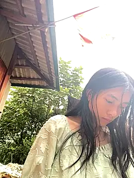 EmLy02 online show from 10-29-25, 12:35