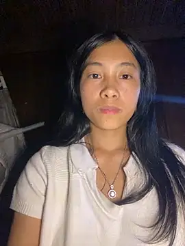 EmLy02 online show from 11-09-25, 12:25