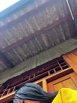 EmLy02 online show from 01-16-26, 01:31