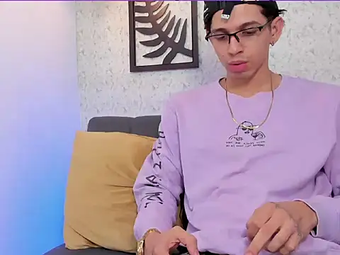 Snapshot of nicolai_drake chatting on 09-12-25, 08:03 nicolai drake online show from 09-12-25, 08:03