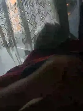 Snapshot of mM0140 chatting on 06-06-26, 04:44 mM0140 online show from 06-06-26, 04:44
