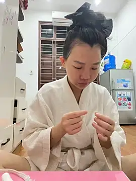 Miumieu online show from 11-12-25, 02:39