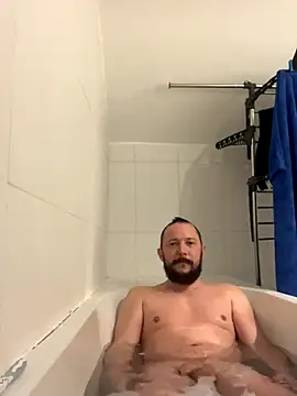 AZOPMOB18999 online show from 11-27-25, 05:15