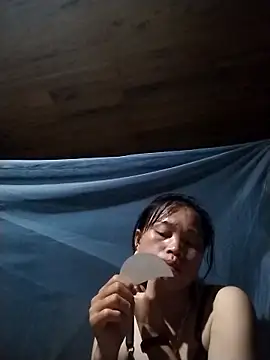 Snapshot of __Ngoc20__ chatting on 09-23-25, 12:08 Ngoc20 online show from 09-23-25, 12:08