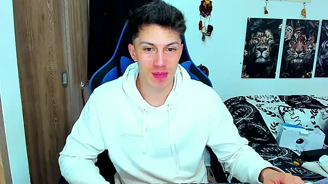 Snapshot of javiersexymann chatting on 01-22-25, 07:45 javiersexymann online show from 01-22-25, 07:45