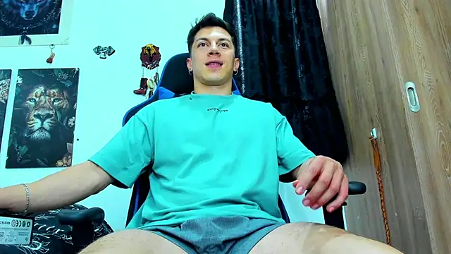 Snapshot of javiersexymann chatting on 03-20-25, 09:13 javiersexymann online show from 03-20-25, 09:13